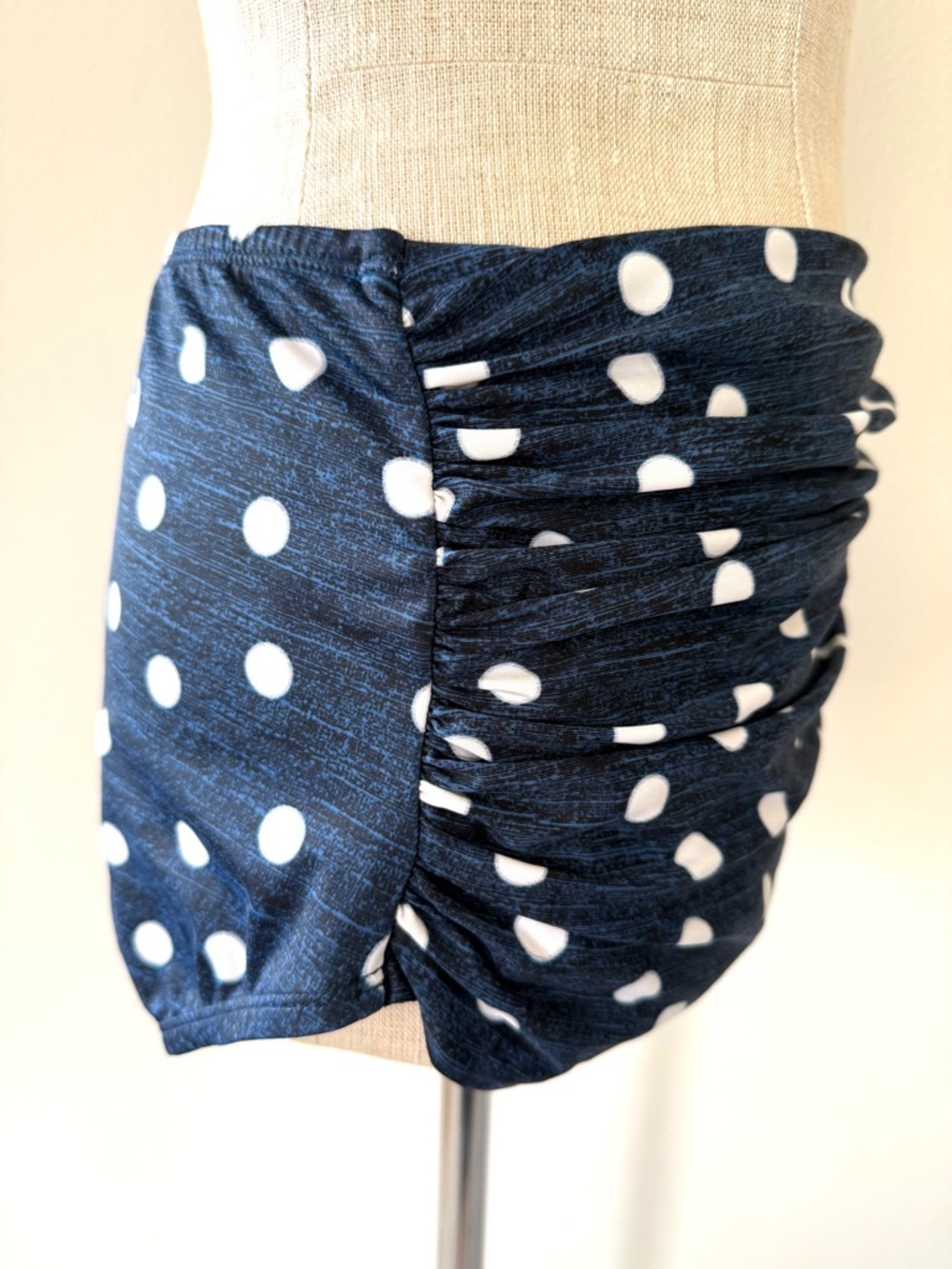 Miraclesuit Equinox Norma Jean Pinup Navy Polka Dot Retro High Waist Bikini Set - Picture 5 of 16